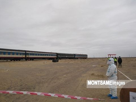 Шинжилгээний хариу сөрөг гарсан тул Замын-Үүдэд саатуулсан 106 хүнийг заавар зөвлөмжийн дагуу явуулахаар боллоо