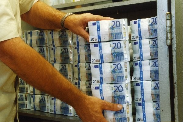 Европын холбоо Монголыг мөнгө угаадаг улс гэж тооцлоо