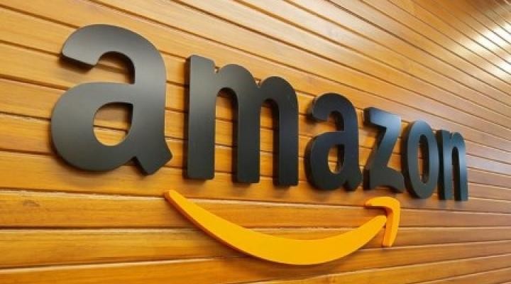 “Amazon” корпораци жолоочгүй автомашин хөгжүүлдэг “Zoox” компанийг эзэмших асуудлаар зөвлөлдөх уулзалт хийж байна.