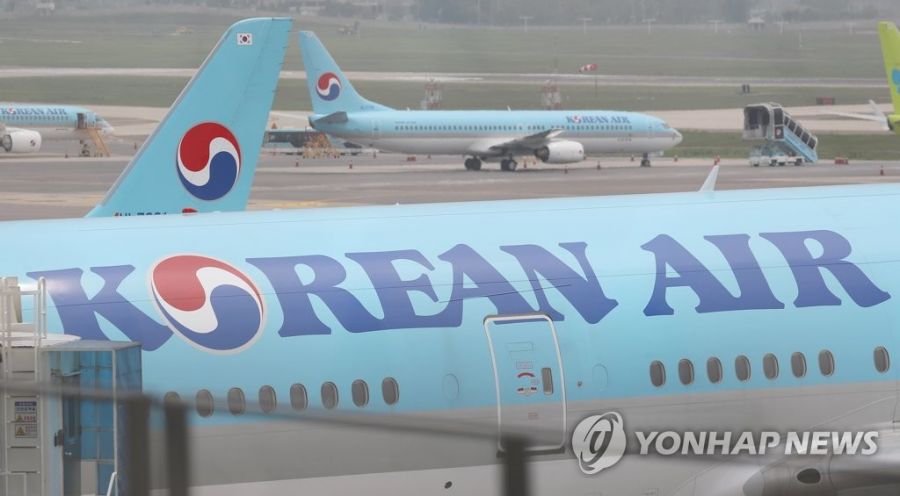 “Korean Air” компанийн нисгэгчээс халдвар илэрчээ