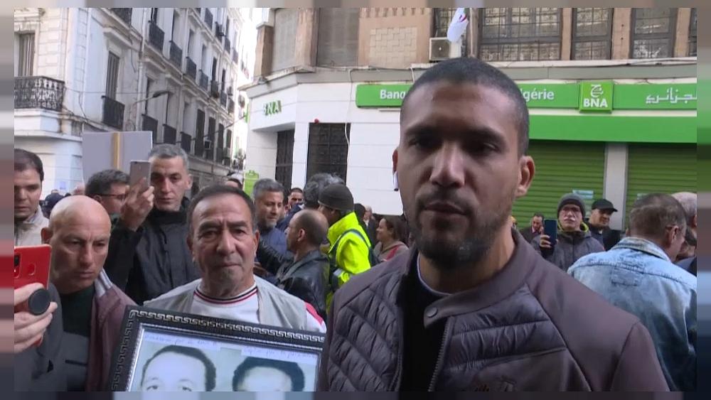 Алжир эсэргүүцлийн жагсаалыг сурвалжилсан сэтгүүлч Халед Драренид гурван жилийн хорих ял оноожээ.