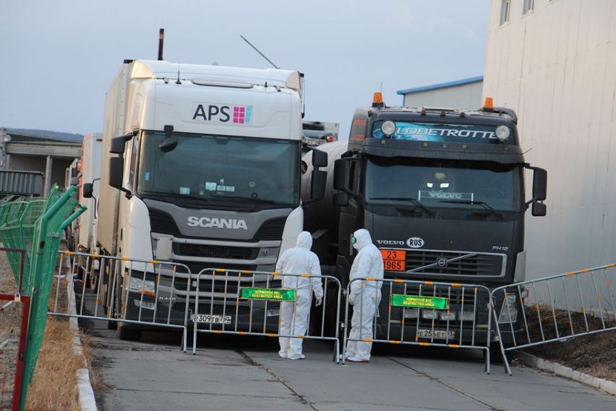 Алтанбулаг боомтоос 5300 тээврийн хэрэгслээр хүнс, бараа татан авчээ