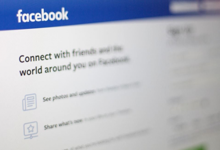 “Facebook” компани Мьянмарын цэргийнхэнтэй холбоотой бүх хуудсыг хаажээ