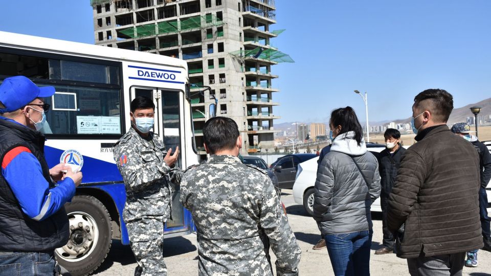 Явуулын шинжилгээ авах цэгийн үйл ажиллагаатай танилцлаа