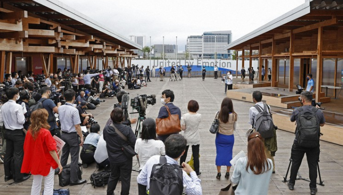 Токиогийн Олимпын тамирчдын хотхоныг cэтгүүлчдэд танилцуулжээ.