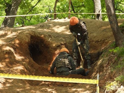 БНСУ, АНУ Солонгосын дайны үеэр амиа алдсан цэргүүдийн үлдэгдлийг хайж эхэлжээ