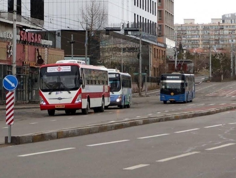 Гурван чиглэлийн автобусыг уртасгасан цагаар туршилтаар явуулж эхэлжээ