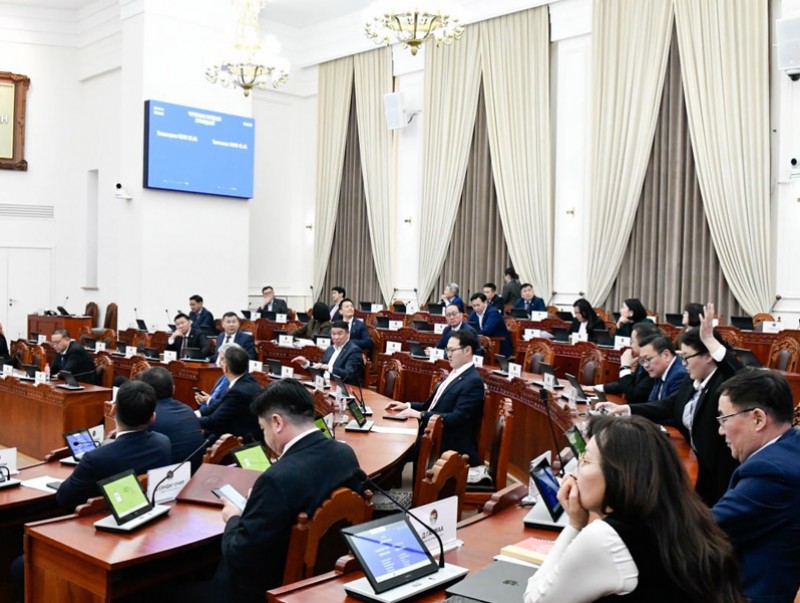Хот, тосгоны эрх зүйн байдлын тухай хуульд өөрчлөлт оруулах тухай хуулийн төслийг хэлэлцэхийг дэмжлээ