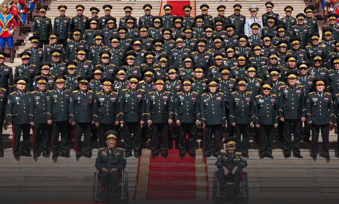 Монгол Улсад Генерал цол олгож эхэлсэн түүхт 82 жилийн ой тохиож байна.