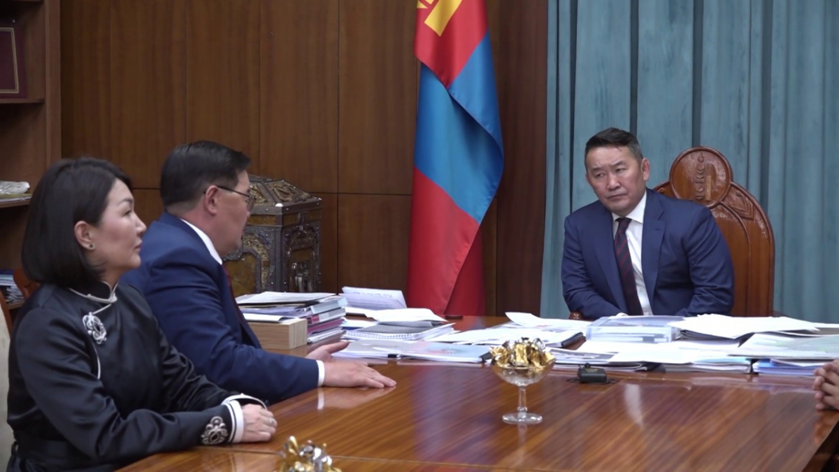 Улиран сонгогдсон УИХ-ын дарга Г.Занданшатар Монгол Улсын Ерөнхийлөгч Х.Баттулгад бараалхлаа