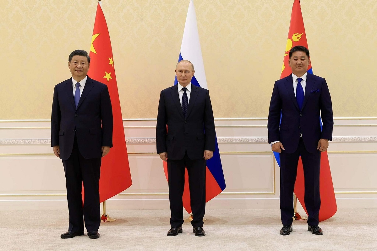 Монгол, Орос, Хятадын Төрийн тэргүүн нар уулзлаа