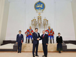 Куба Улсын Элчин сайд Итгэмжлэх жуух бичгээ өргөн барилаа