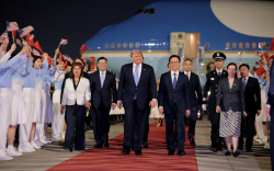 АНУ-ын Ерөнхийлөгч Д.Трамп БНХАУ-д төрийн айлчлал хийхээр Бээжин хотод ирэв