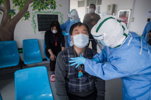 Хятадад халдварын шинж тэмдэггүй 1541 хүн эмнэлгийн хяналтад байна