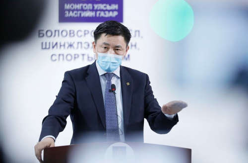 "Сувилагчийн сургуульд амжилттай суралцвал төлбөрийг ТӨРӨӨС ДААНА"