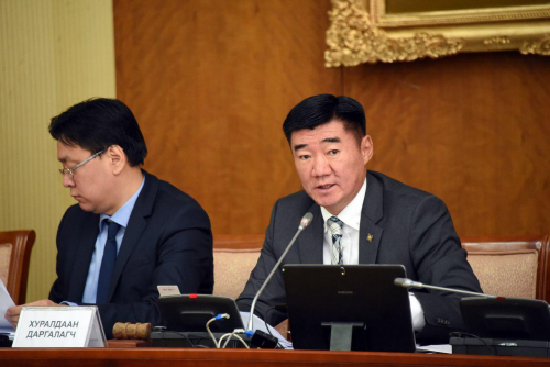 ТББХ найман асуудал хэлэлцэж, шийдвэрлэлээ