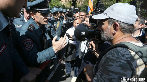 Хохирогчийн ар гэрийнхэн алуурчныг эмнэлэгт хөнөөжээ