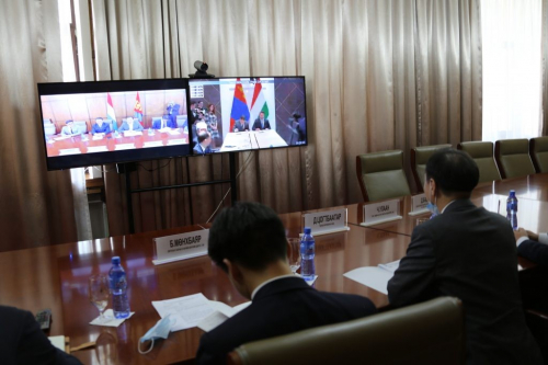 Унгарын гадаад хэргийн сайдтай цахим хурал хийлээ