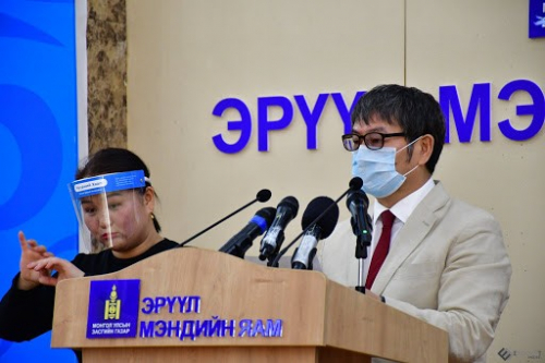 Д.Нямхүү: Франкфуртаас ирэх онгоцыг ЭРСДЭЛТЭЙД ТООЦОЖ байна