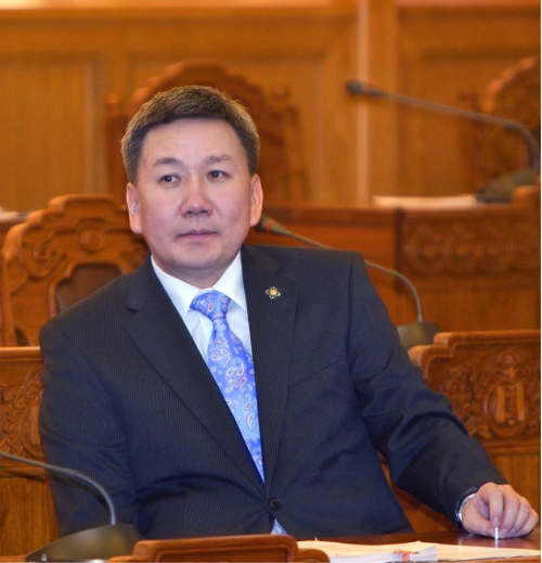 Л.Болд: УИХ-ын гишүүн сонгогдсон тойрогтоо амьдардаг байх санал тусгана