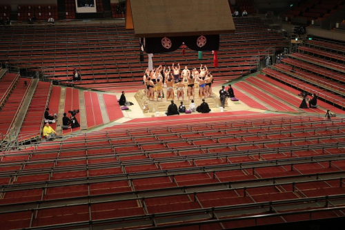 Зуны тэмцээнийг ЦУЦАЛЖ, Нагоя башёг Токиод хийнэ