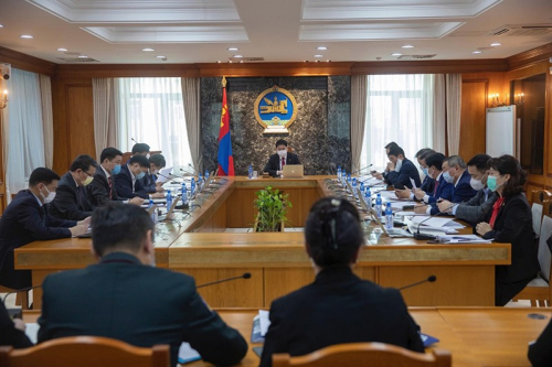 Төгсөх ангийн сурагчид давтлага авч болохоор боллоо