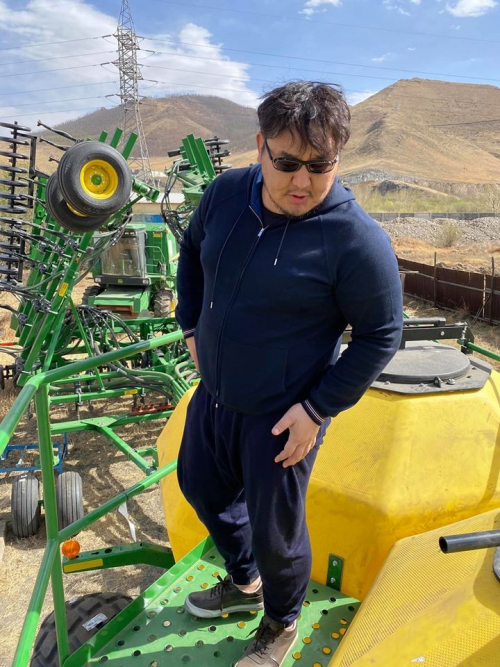 68 дахь их аварга Асашёорюү Д.Дагвадорж энэ зургаа Нямхүү стиль гэж хошигножээ