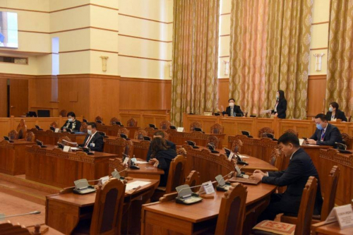 “Зарим газар нутгийг улсын тусгай хамгаалалтад авах, хилийн заагт өөрчлөлт оруулах тухай” тогтоолын төслийг баталлаа