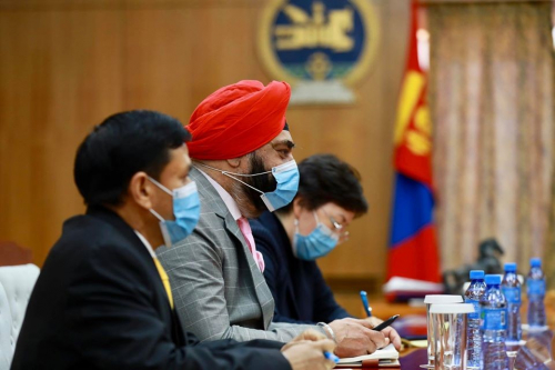 Энэтхэг рүү ирэх долоо хоногт ТУСГАЙ НИСЛЭГ хийхээр боллоо