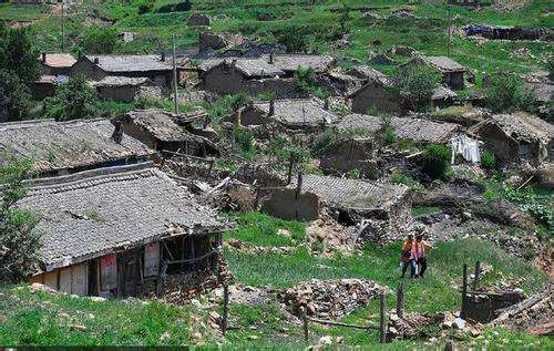 Хятадын бүх ядуу тосгонд цахим худалдааг нэвтрүүлжээ