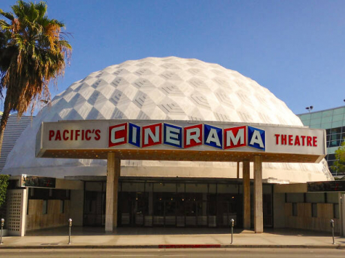 Лос-Анжелесийн кинотеатруудыг нээх хугацааг хойшлуулжээ