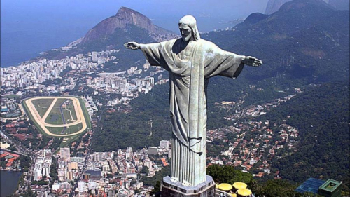 Рио-де-Жанейро дахь Христийн хөшөөг нээжээ