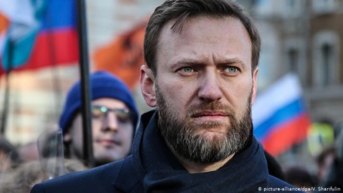 Алексей Навальный бие нь муудсаны улмаас онгоц ослын буулт хийжээ