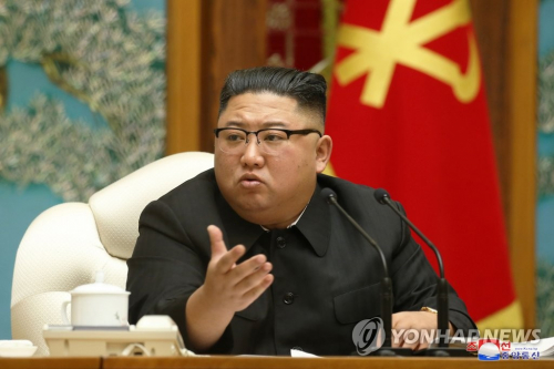Ким Жөн Ун коронавирустэй тэмцэх арга хэмжээнүүдийг чангатгахыг үүрэг болгожээ