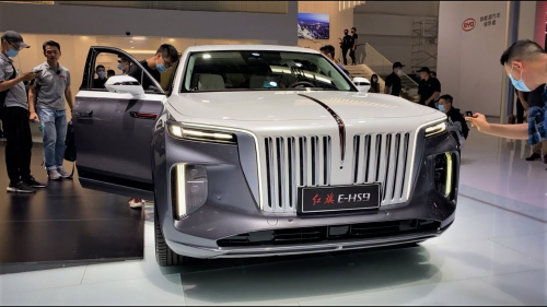 2021 FAW Hongqi E-HS9 FirstLook Walkaround