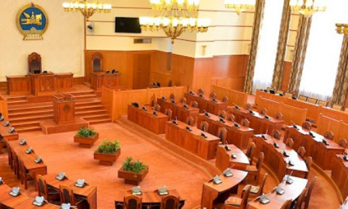 УИХ-ын хаврын ээлжит чуулганаар хэлэлцэх асуудлын дарааллыг танилцуулж байна.