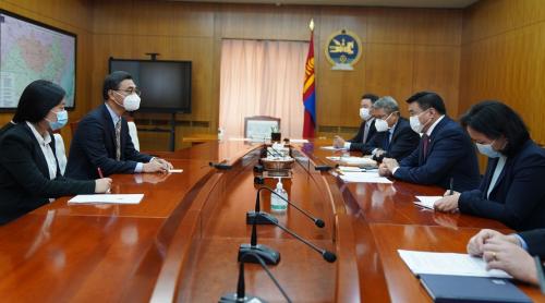 БНХАУ-ын Элчин сайдтай шатахуун тээврийн асуудлаар уулзлаа