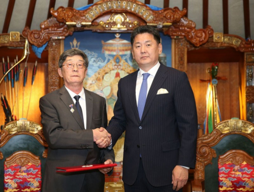 Монгол Улсын Ерөнхийлөгч У.Хүрэлсүх Төрийн шагнал хүртээлээ