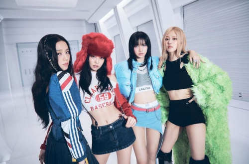 БНСУ-ын “BLACKPINK” “Billboard”-ын шилдэг цомгуудын жагсаалтыг тэргүүллээ.