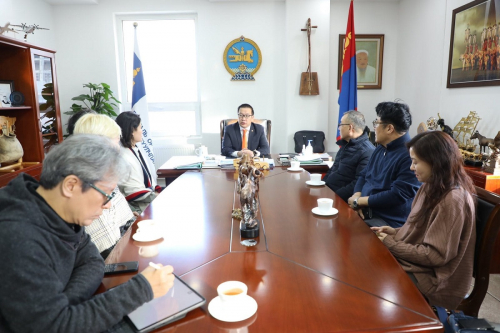 БНСУ-ын аялал жуулчлалын компаниуд Монгол Улсад ирнэ