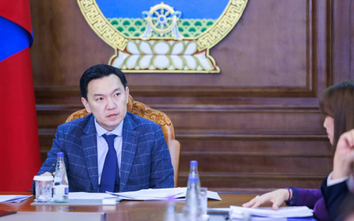 Н.Учрал хүний эрхийн үндэсний комиссын гишүүдийг хүлээн авч уулзлаа.